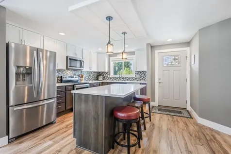 2958 NW 8th Street Redmond OR 97756