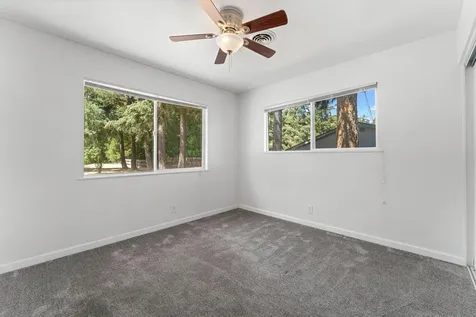 240 Arroyo Drive Grants Pass OR 97527