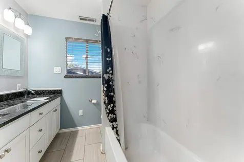 240 Arroyo Drive Grants Pass OR 97527