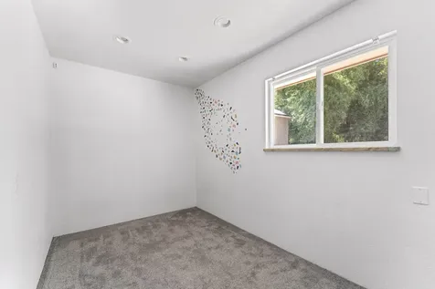 240 Arroyo Drive Grants Pass OR 97527