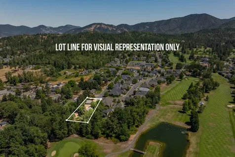 240 Arroyo Drive Grants Pass OR 97527