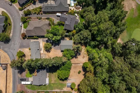 240 Arroyo Drive Grants Pass OR 97527