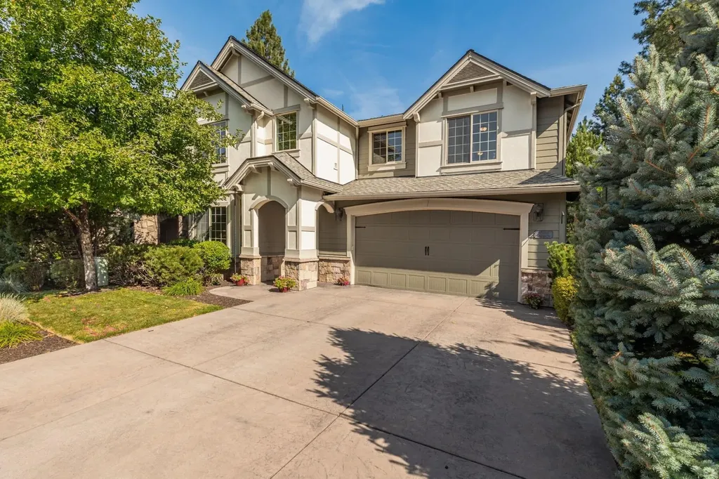 20106 Stonegate Drive Bend OR 97702