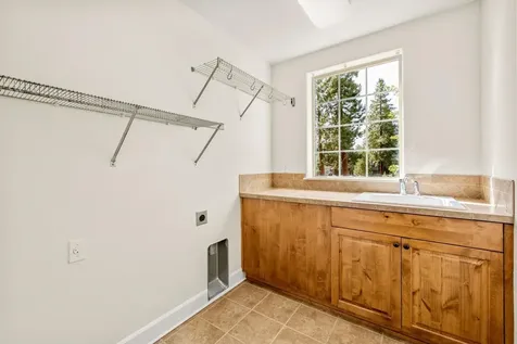 20106 Stonegate Drive Bend OR 97702