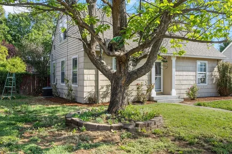 812 Pennsylvania Avenue Medford OR 97501