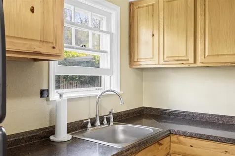 812 Pennsylvania Avenue Medford OR 97501