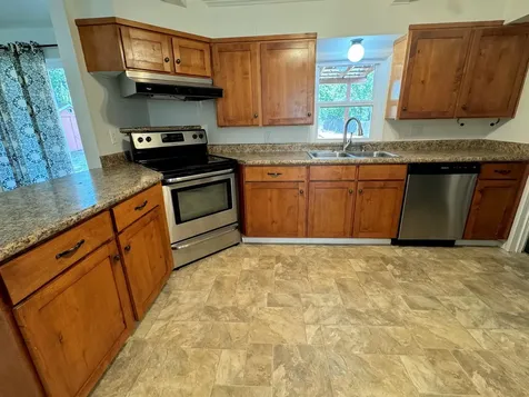 6845 Pinehurst Street Central Point OR 97502