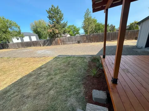 6845 Pinehurst Street Central Point OR 97502