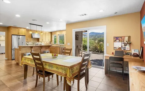 3921 Dark Hollow Road Medford OR 97501