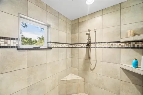 3921 Dark Hollow Road Medford OR 97501