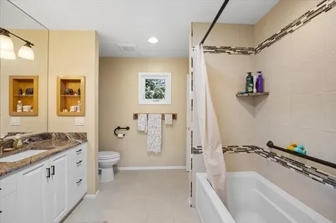 3921 Dark Hollow Road Medford OR 97501