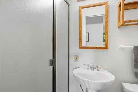 3921 Dark Hollow Road Medford OR 97501