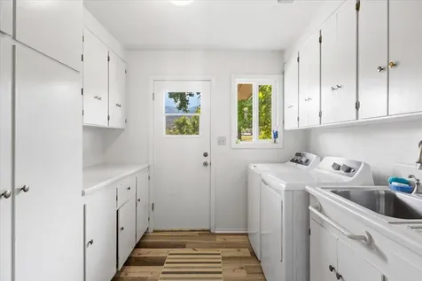 3921 Dark Hollow Road Medford OR 97501