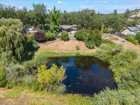 3921 Dark Hollow Road Medford OR 97501