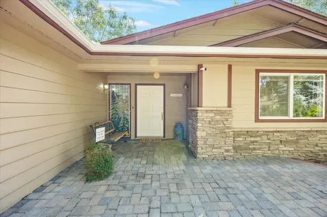 3921 Dark Hollow Road Medford OR 97501