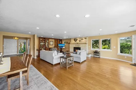 3921 Dark Hollow Road Medford OR 97501