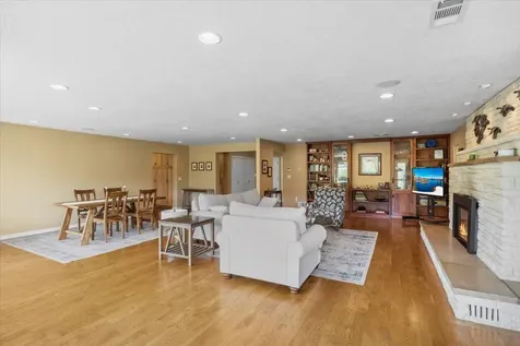 3921 Dark Hollow Road Medford OR 97501