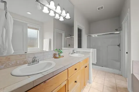 2095 NW Quince Place Redmond OR 97756