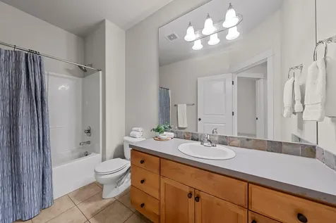 2095 NW Quince Place Redmond OR 97756