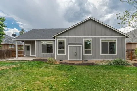 2095 NW Quince Place Redmond OR 97756
