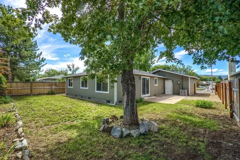 3040 Shelterwood Circle Medford OR 97501