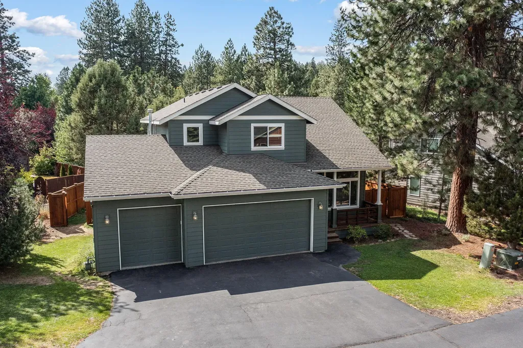 61301 SW Brookside Loop Bend OR 97702