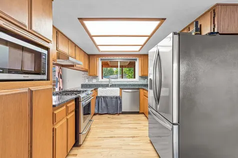 2870 Pinecrest Court Medford OR 97504
