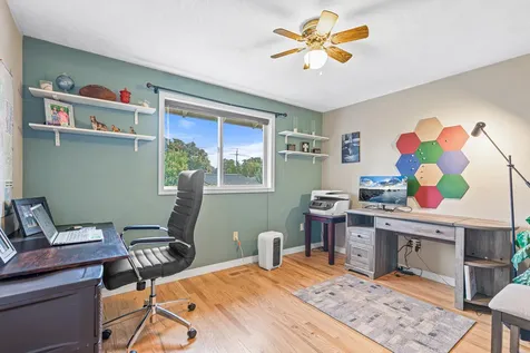 2870 Pinecrest Court Medford OR 97504