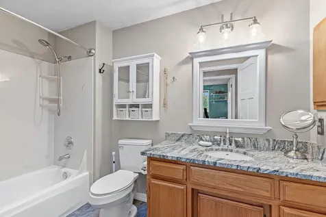 2870 Pinecrest Court Medford OR 97504