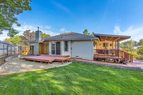 2870 Pinecrest Court Medford OR 97504