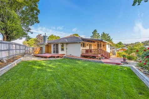 2870 Pinecrest Court Medford OR 97504