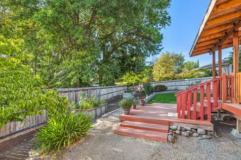 2870 Pinecrest Court Medford OR 97504
