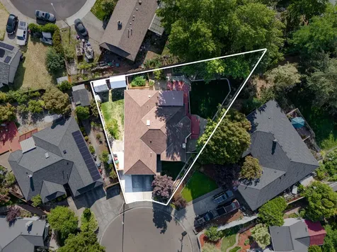 2870 Pinecrest Court Medford OR 97504