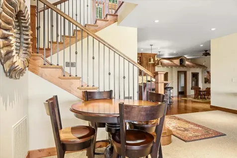 38 Crestview Court Eagle Point OR 97524