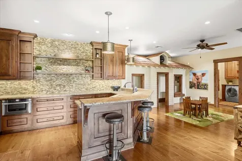 38 Crestview Court Eagle Point OR 97524