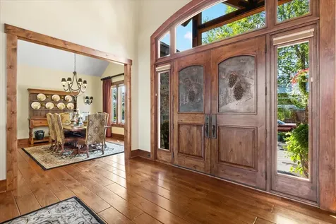 38 Crestview Court Eagle Point OR 97524