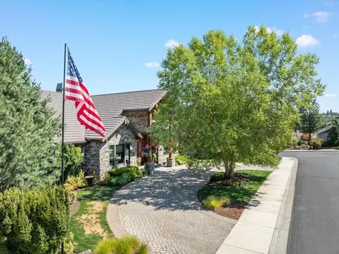 38 Crestview Court Eagle Point OR 97524