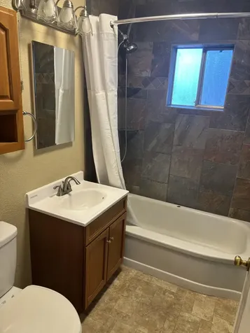 2426 Radcliffe Avenue Klamath Falls OR 97601