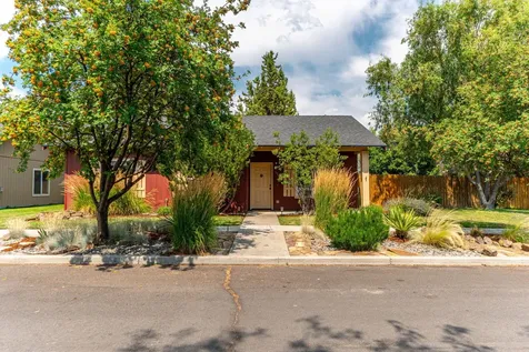 61209 Larkspur Loop Bend OR 97702