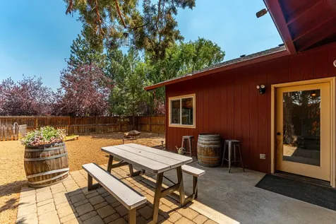 61209 Larkspur Loop Bend OR 97702