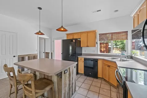 61209 Larkspur Loop Bend OR 97702