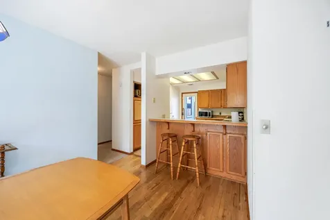 169 N Wightman Street Ashland OR 97520