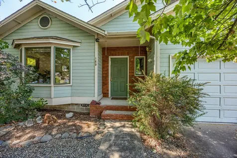169 N Wightman Street Ashland OR 97520