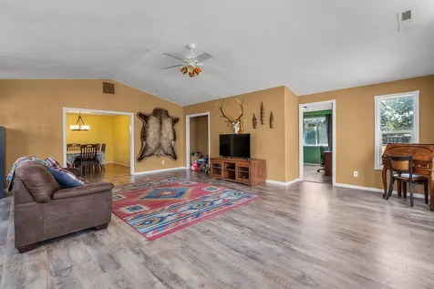 2053 NW 98th Lane Redmond OR 97756