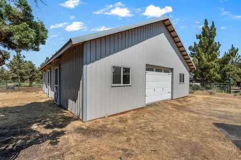 2053 NW 98th Lane Redmond OR 97756