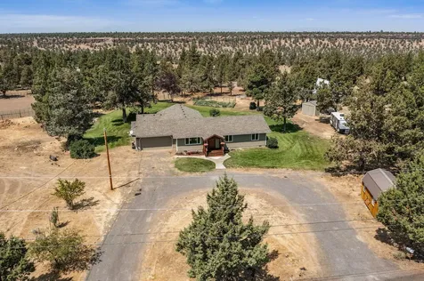 2053 NW 98th Lane Redmond OR 97756