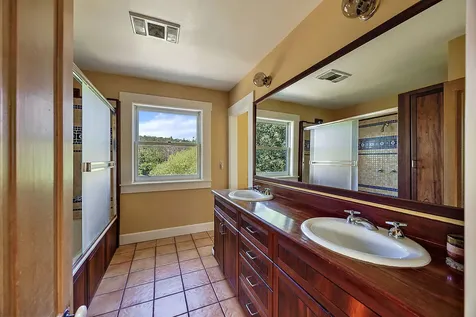 1835 Ashland Mine Road Ashland OR 97520