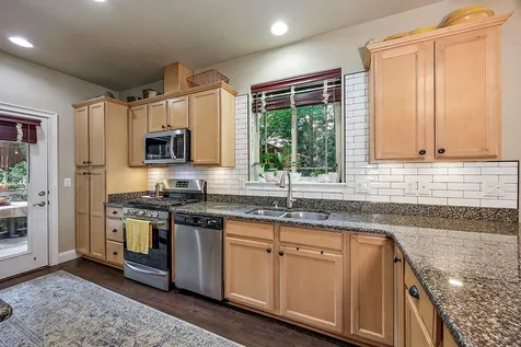 119 Eagle Trace Drive Medford OR 97504