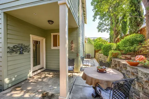 119 Eagle Trace Drive Medford OR 97504