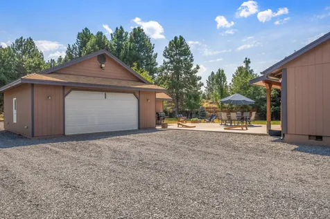 19222 Shoshone Road Bend OR 97702